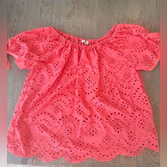 Pink eyelet on/off shoulder shirt. Xl. So cute!!💗💗 - Picture 4 of 8
